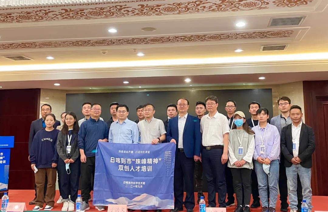 珠峰邂逅齊魯 行走中的課堂！