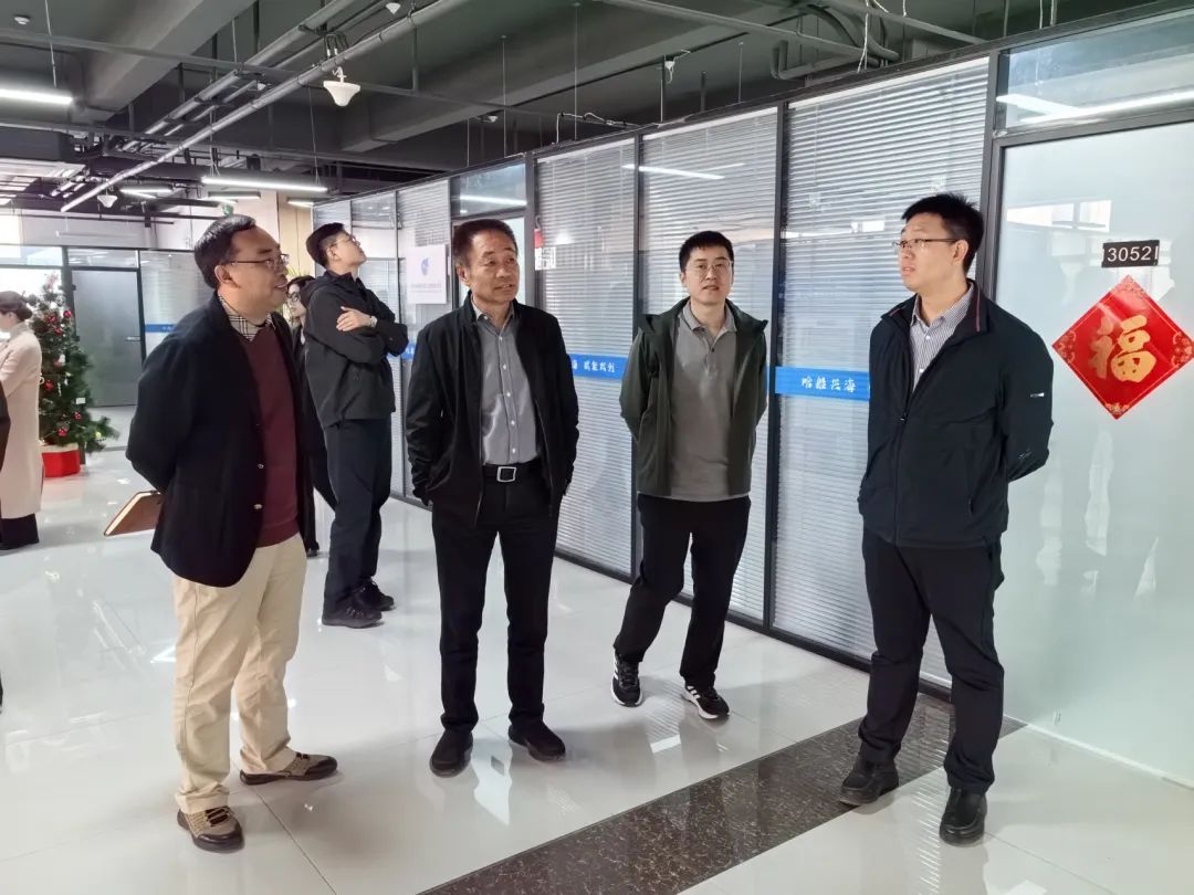 領導關懷：山東省科技廳原二級巡視員許勃一行蒞臨致遠方略科創(chuàng)服務集團總部調研指導工作